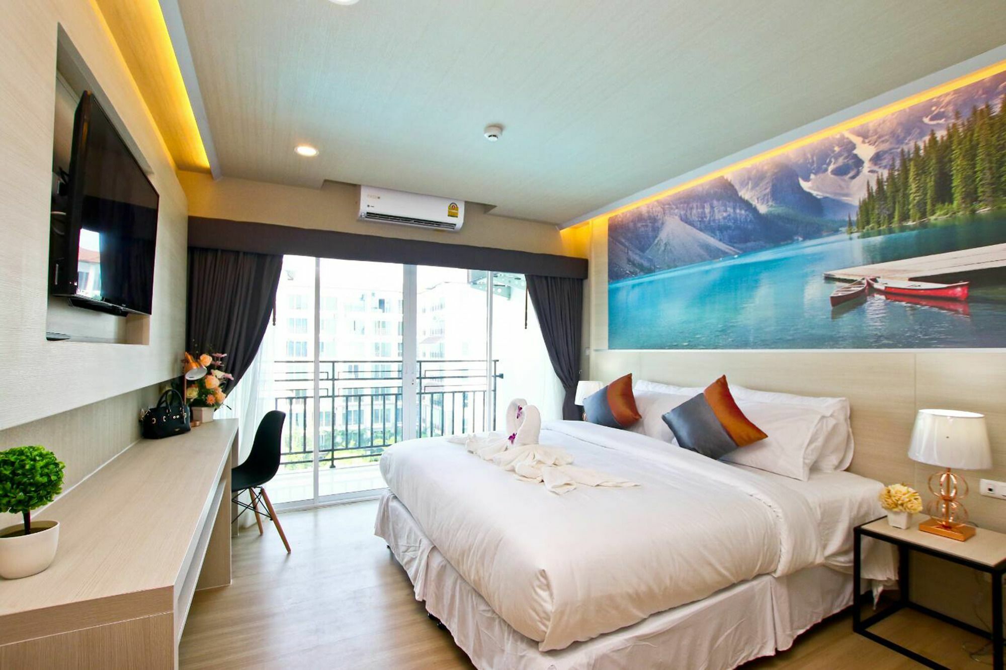 Le Breeze Resort Cha-Am Exterior foto